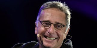Paolo Bonolis biografia: chi è, età, altezza, peso, figli, moglie, Instagram e vita privata