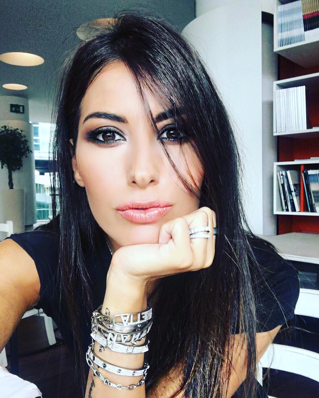 Elisabetta Gregoraci biografia: età, altezza, peso, piedi ...