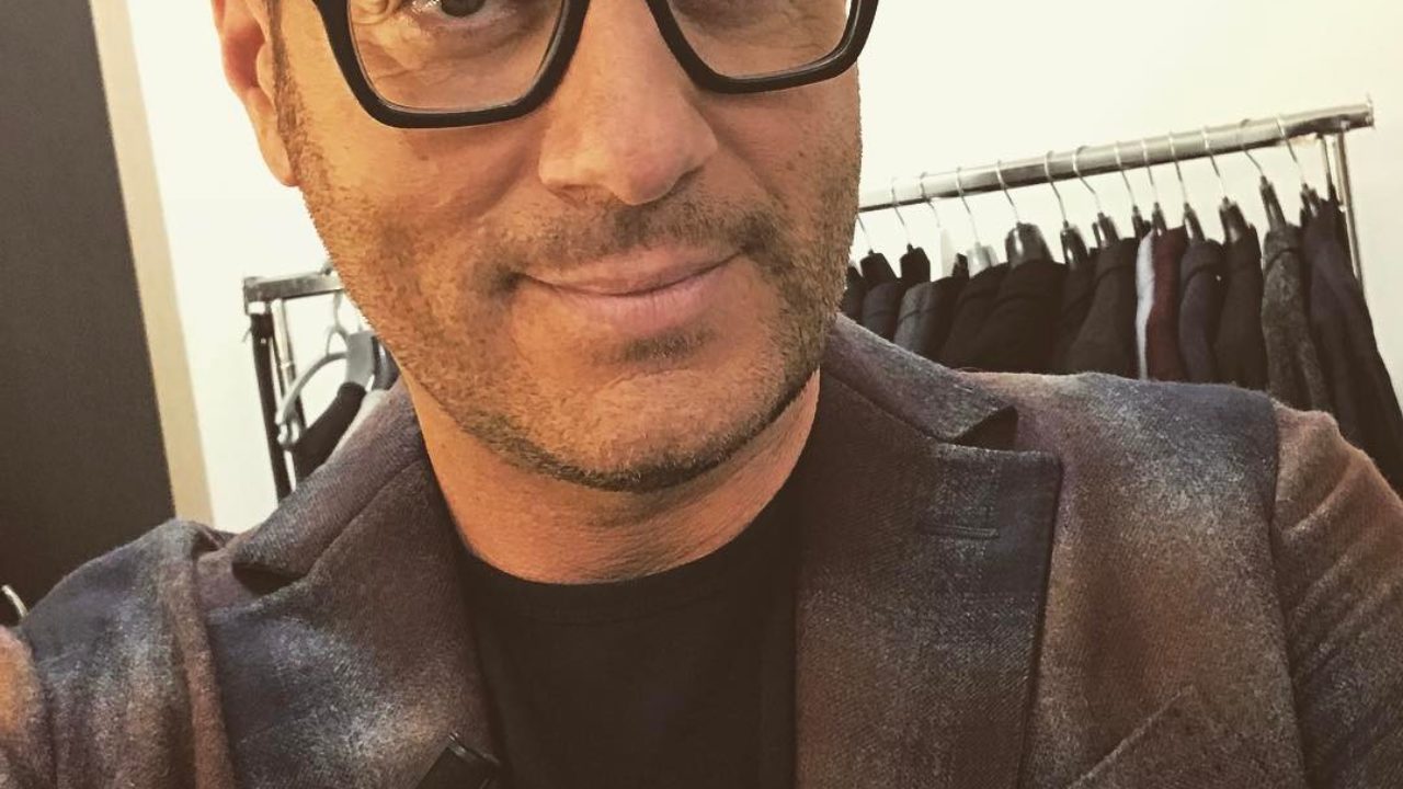 A Muri Inginerie Nivel Enrico Papi Occhiali Blkmrktdesigns Com