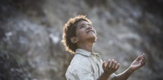 Lion La strada verso casa: in onda Domenica 6 Giugno 2021 su Canale 5, cast, trama e orario