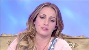 Rossella Intellicato contro Tina Cipollari: 