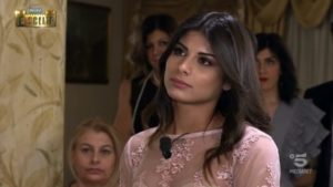 Giulia Cavaglia reagisce male alla non scelta di Lorenzo Riccardi: 