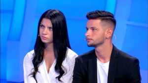 Giusy scrive a C'è Posta per Te per recuperare il rapporto con i figli Giorgio e Romina