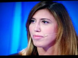 Gemma scrive a C'è Posta per Te per cercare il padre dopo 33 anni: lui non accetta invito
