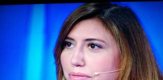 Gemma scrive a C'è Posta per Te per cercare il padre dopo 33 anni: lui non accetta invito