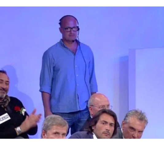 Piero Sonaglia assistente di Uomini e Donne: "dietro le quinte con Tina Cipollari, succede di tutto"
