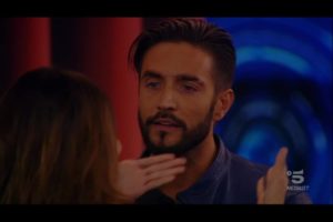 Alex Belli ha confronto con Mila Suarez al Grande Fratello 16: 