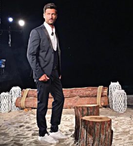 Filippo Bisciglia annuncia su i social l'arrivo di Temptation Island 2019