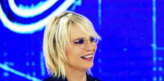 Maria De Filippi difende la trasmissione Uomini e Donne: "non esiste un copione, denuncerò chi dice il contrario"