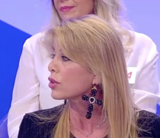 Anna Tedesco ritorna al Trono Over di Uomini e Donne: "ho avuto problemi di salute"