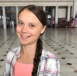 Greta Thunberg biografia: chi è, età, altezza, peso, Instagram, sindrome e vita privata