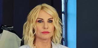 Antonella Clerici e progetti lavorativi: "Lavorare con la De Filippi? Se ha un progetto apposta per me, sì".