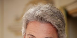 Roberto Farnesi desidera diventare papà: "al matrimonio sono allergico, ma un figlio Sì"