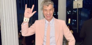 Maurizio Cattelan biografia: chi è, età, altezza, peso, figli, moglie e vita privata