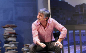 Vincenzo Salemme riporta l'arte teatrale in televisione con 