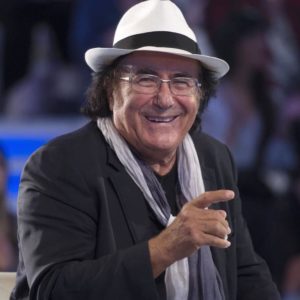 Albano Carrisi biografia: chi è, età, altezza, peso, figli, moglie, carriera e vita privata