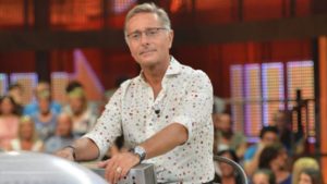 Paolo Bonolis annuncia il suo addio definitivo alla tv: il futuro dedicato ai figli e i progetti segreti che lo attendono