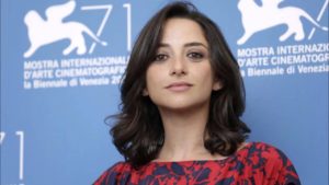 Federica De Cola biografia: chi è, età, altezza, peso, figli, marito e vita privata