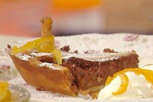 Come fare Pastiera napoletana al cioccolato, ricetta Sal De Riso: cosa occorre e preparazione