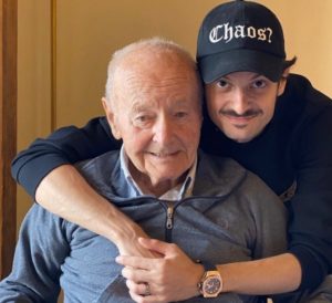 Fabio Rovazzi ricorda il nonno morto di coronavirus: 