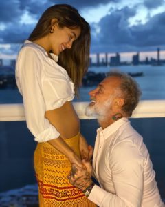 Gianluca Vacchi diventerà papà: la prima foto del pancino di Sharon Fonseca