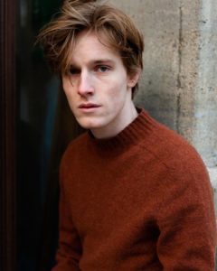 Louis Hofmann biografia: chi è, età, altezza, peso, fidanzata, Instagram e vita privata