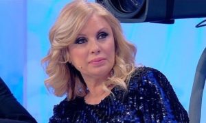 Tina Cipollari critica aspramente Gemma Galgani per il suo comportamento: 