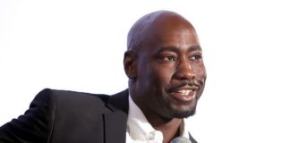 D. B. Woodside biografia: chi è, età, altezza, peso, figli, moglie, Instagram e vita privata