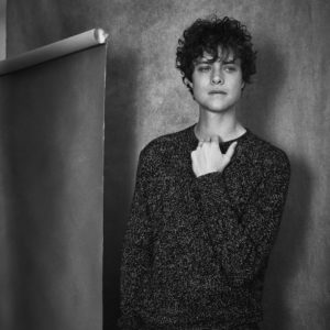 Douglas Smith biografia: chi è, età, altezza, peso, figli, moglie, Instagram e vita privata