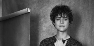 Douglas Smith biografia: chi è, età, altezza, peso, figli, moglie, Instagram e vita privata