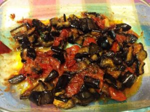 Come fare le melanzane a funghetto alla napoletana (Mulignane a Fungetiello): cosa occorre e preparazione