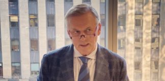 John Grisham biografia: chi è, età, altezza, peso, figli, moglie, Libri, Instagram e vita privata