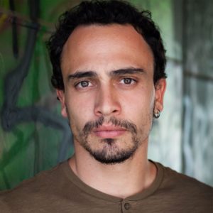 Simone Liberati biografia: chi è, età, altezza, peso, figli, moglie Instagram e vita privata