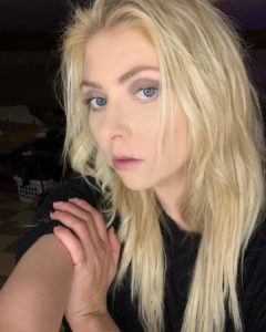 Taylor Momsen biografia: chi è, età, altezza, peso, figli, marito, Instagram e vita privata