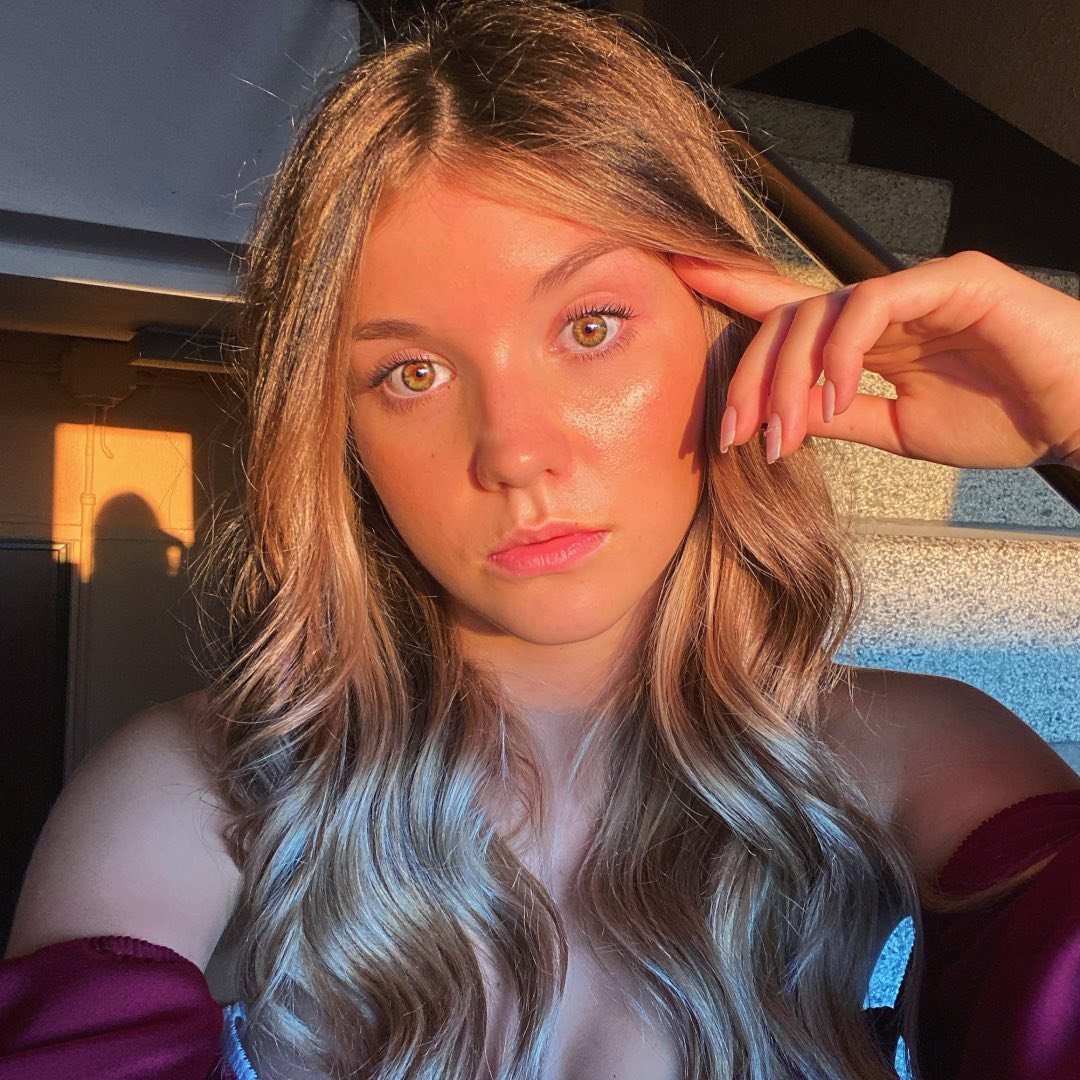 Valeria Vedovatti Biografia Chi E Eta Altezza Peso Libri Instagram Tiktok E Vita Privata Spettegolando