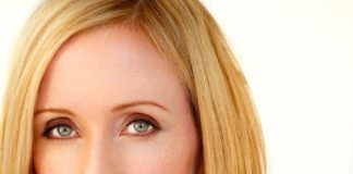 Janel Moloney biografia: chi è, età, altezza, peso, figli, marito, Instagram e vita privata