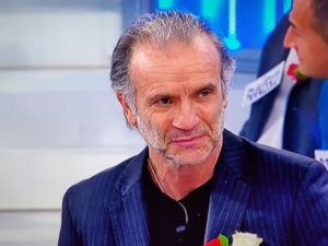 Maurizio P. di Uomini e Donne Trono Over, biografia: chi è, età, altezza, peso, figli, moglie, Instagram e vita privata