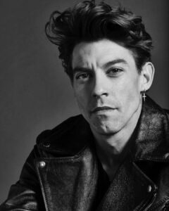 Adrián Lastra biografia: chi è, età, altezza, peso, figli, moglie, Instagram e vita privata
