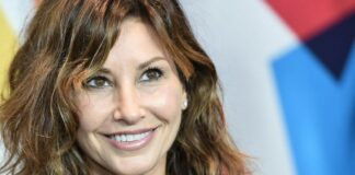 Gina Gershon biografia: chi è, età, altezza, peso, figli, marito, Instagram e vita privata