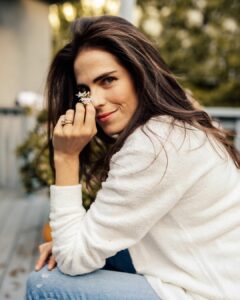 Karla Souza biografia: chi è, età, altezza, peso, figli, marito, Instagram e vita privata