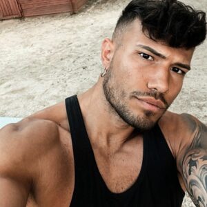 Andrea Miccio biografia: chi è, età, altezza, peso, tatuaggi, fidanzata, Instagram e vita privata