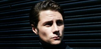 Augustus Prew biografia: chi è, età, altezza, peso, compagno, Instagram e vita privata