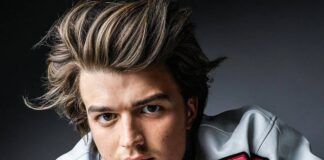 Joe Keery biografia: chi è, età, altezza, peso, fidanzata, Instagram e vita privata