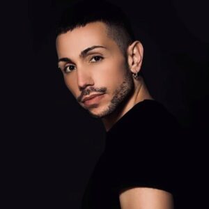 Manuel Aspidi biografia: chi è, età, altezza, peso, coming out, Instagram e vita privata