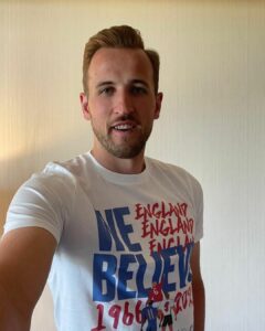 Harry Kane biografia: chi è, età, altezza, peso, tatuaggi, figli, moglie, Instagram e vita privata