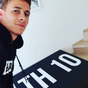 Thorgan Hazard biografia: chi è, età, altezza, peso, tatuaggi, figli, moglie, Instagram e vita privata