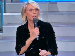 Maria De Filippi è alla ricerca di tronisti non famosi per Uomini e Donne: "cerco un elettricista"