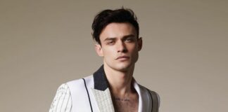 Thomas Doherty biografia: chi è, età, altezza, peso, tatuaggi, fidanzata, Instagram e vita privata