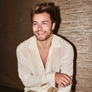 Peyton Meyer biografia: chi è, età, altezza, peso, fidanzata, Instagram e vita privata