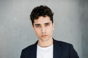 Luca Avallone biografia: chi è, età, altezza, peso, figli, moglie, Instagram e vita privata